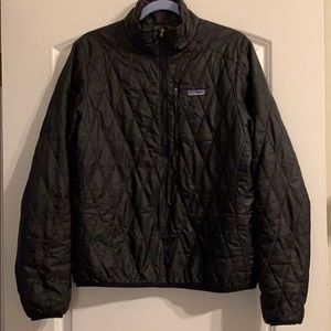 Patagonia women’s pullover